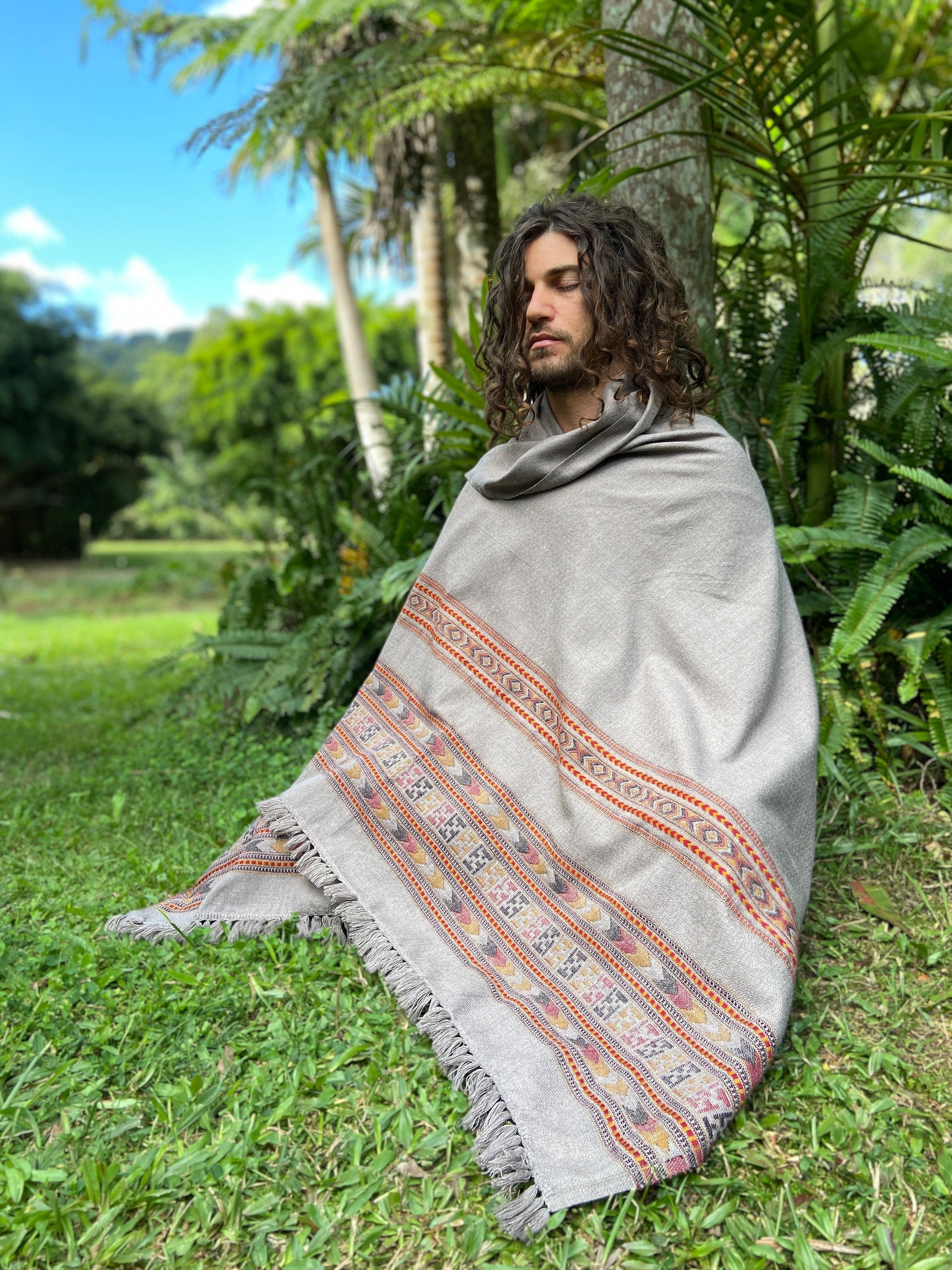 SAMADHI Meditation Prayer Shawl Rhino Grey Blanket – AJJAYA